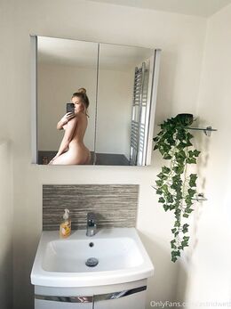 Astrid Wett
