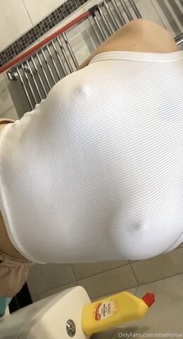 Elise Clayton (elisefionxx)