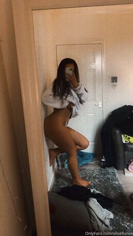 Elise Clayton (elisefionxx)