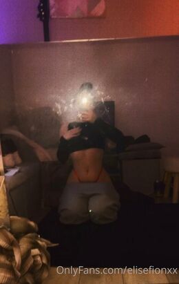 Elise Clayton (elisefionxx)