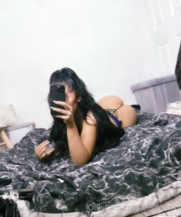 Elise Clayton (elisefionxx)