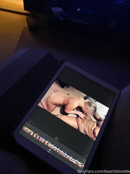 BeachBlonDDe