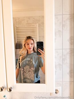 Alexia Woods