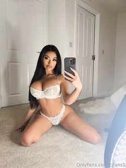 Courteney Jade