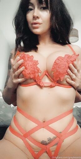 Zoe Grey