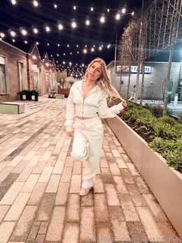 Lexi Hughes