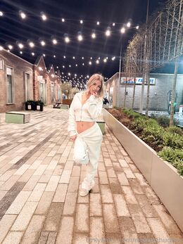 Lexi Hughes