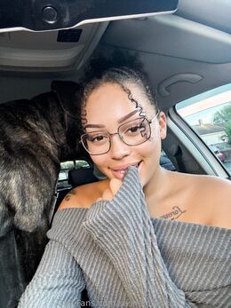 Sasha Loves